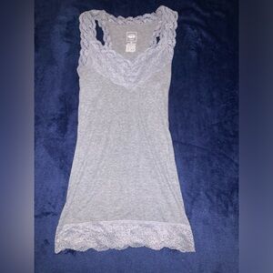Women’s Gray laced Mossimo tank top